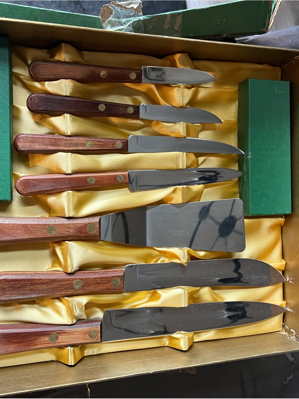 Wood-Handle Steak Knife Set in Brown and Silver